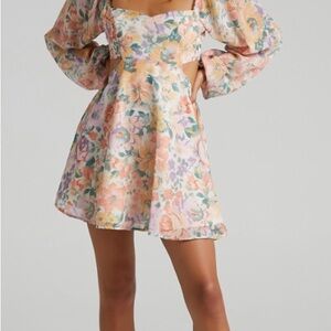 Showpo Ebonee Mini Dress -Puff Sleeve Cut Out Dress in Flower Crown Size S